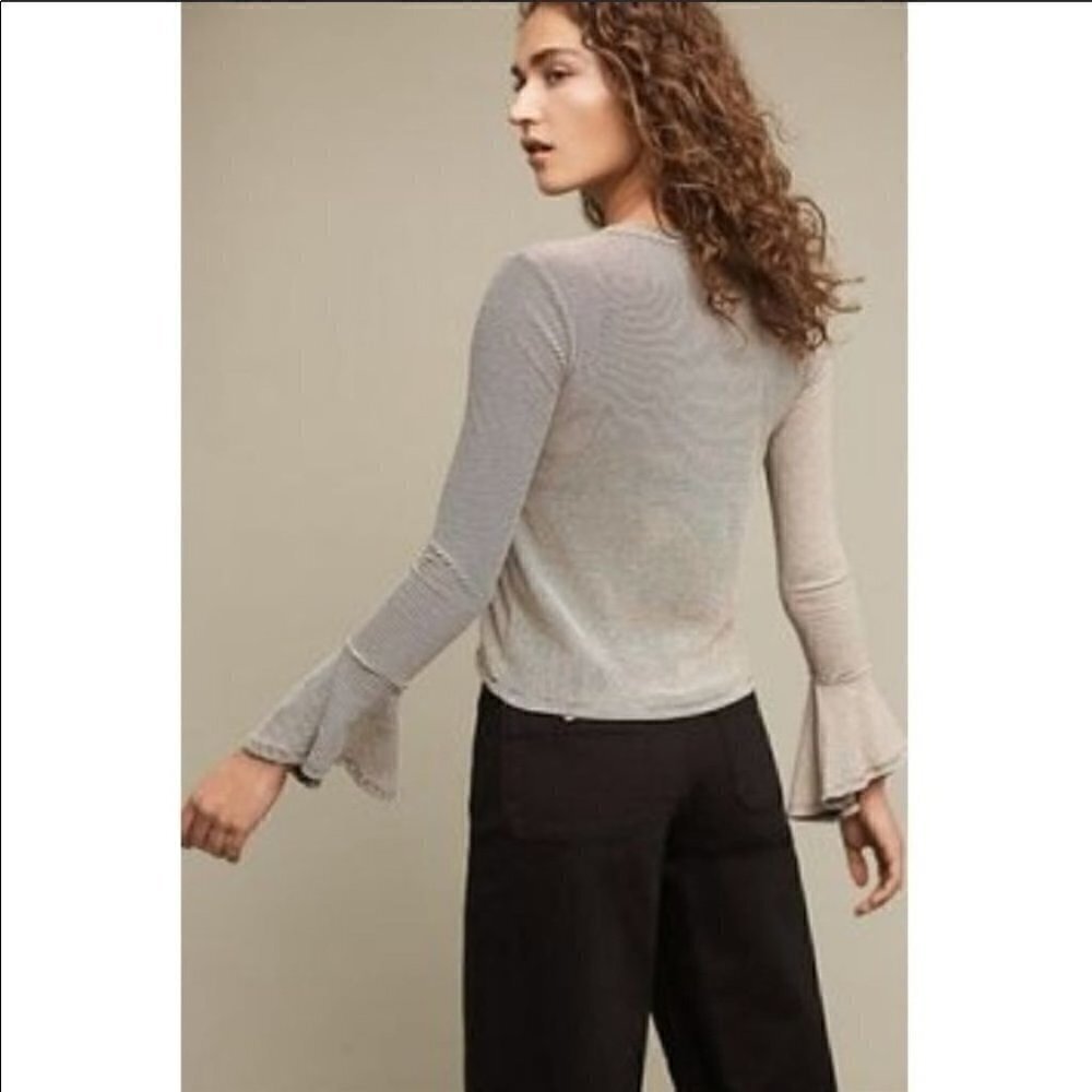 Anthropologie RO & DE Toastworthy Bell Sleeve Top - Picture 3 of 14